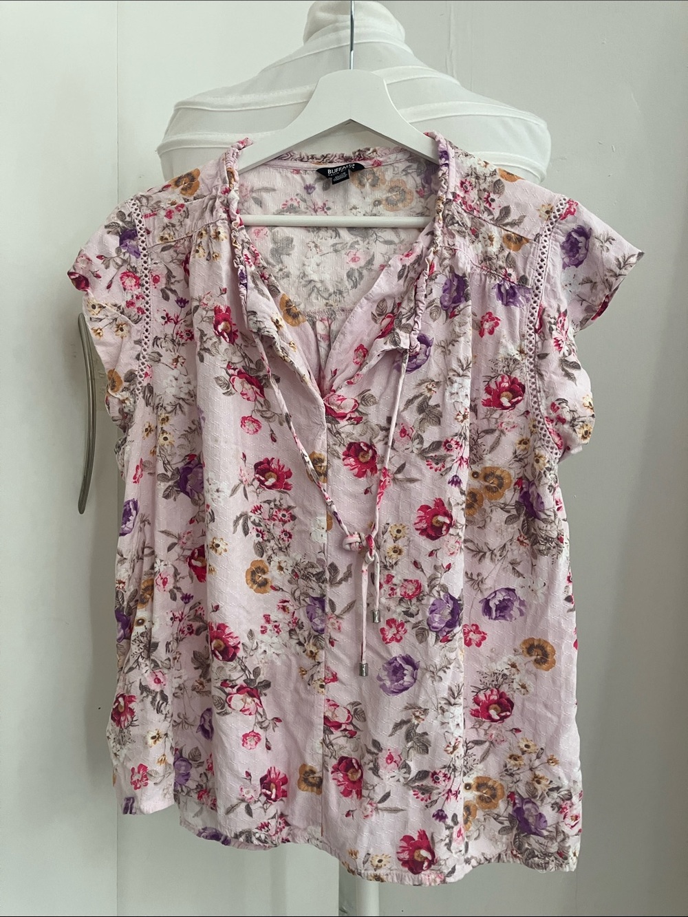 Buffalo David Bitton Light Pink Floral Tie-Neck Blouse